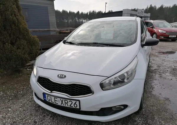 kia Kia Ceed cena 26900 przebieg: 207432, rok produkcji 2014 z Darłowo